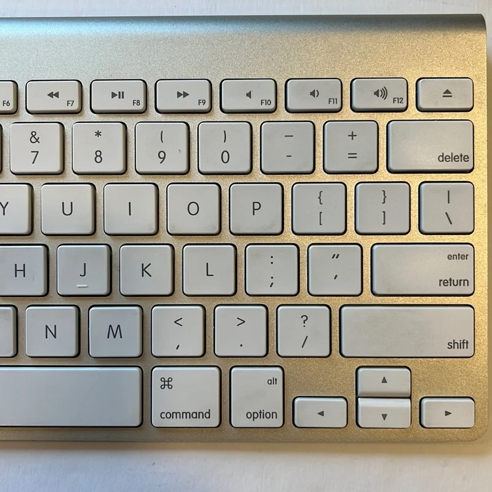Apple Wireless Keyboard